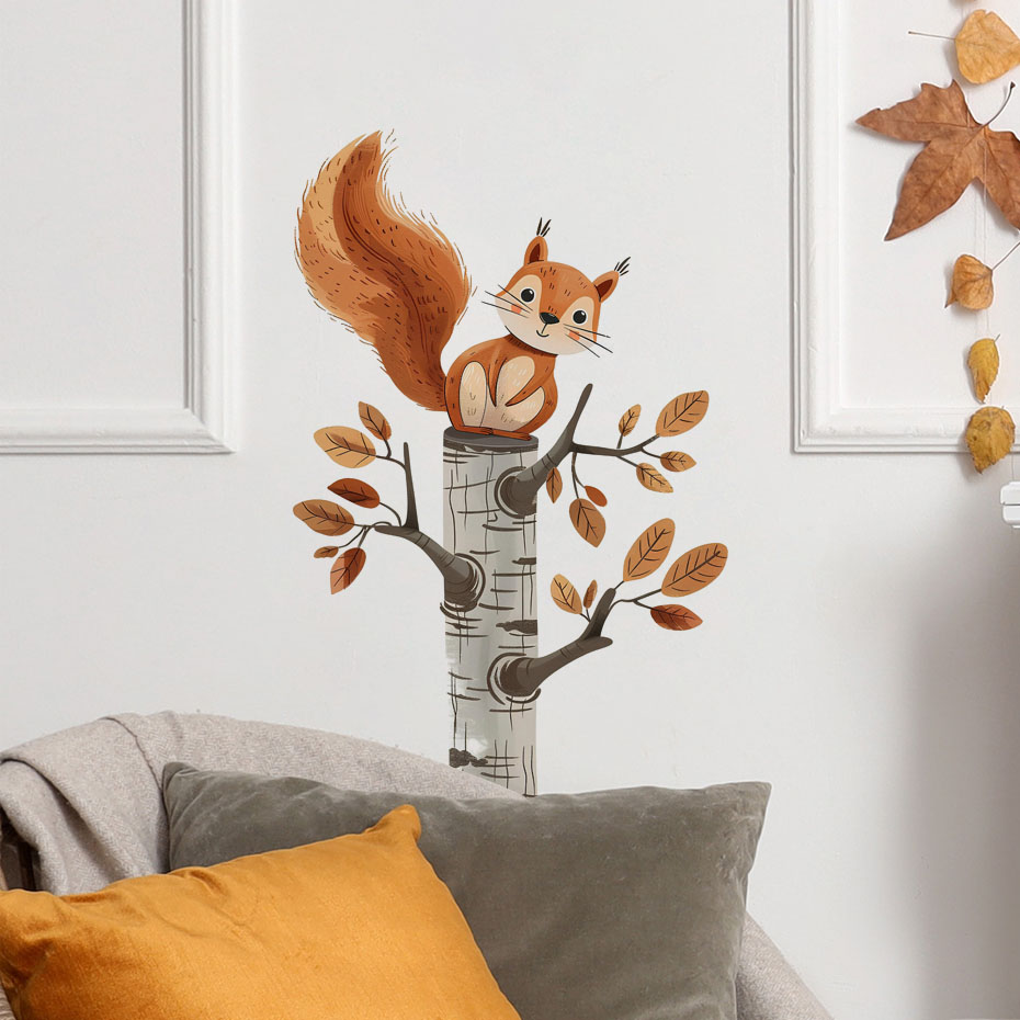 Cartoon Squirrel in a Tree Ani - Baby Nursery Furniture recension och pris
